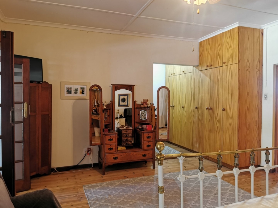 5 Bedroom Property for Sale in Piketberg Western Cape